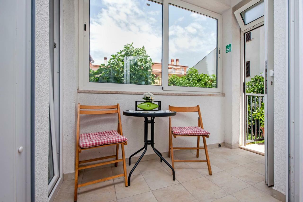 Happy Hours Rovinj Bagian luar foto