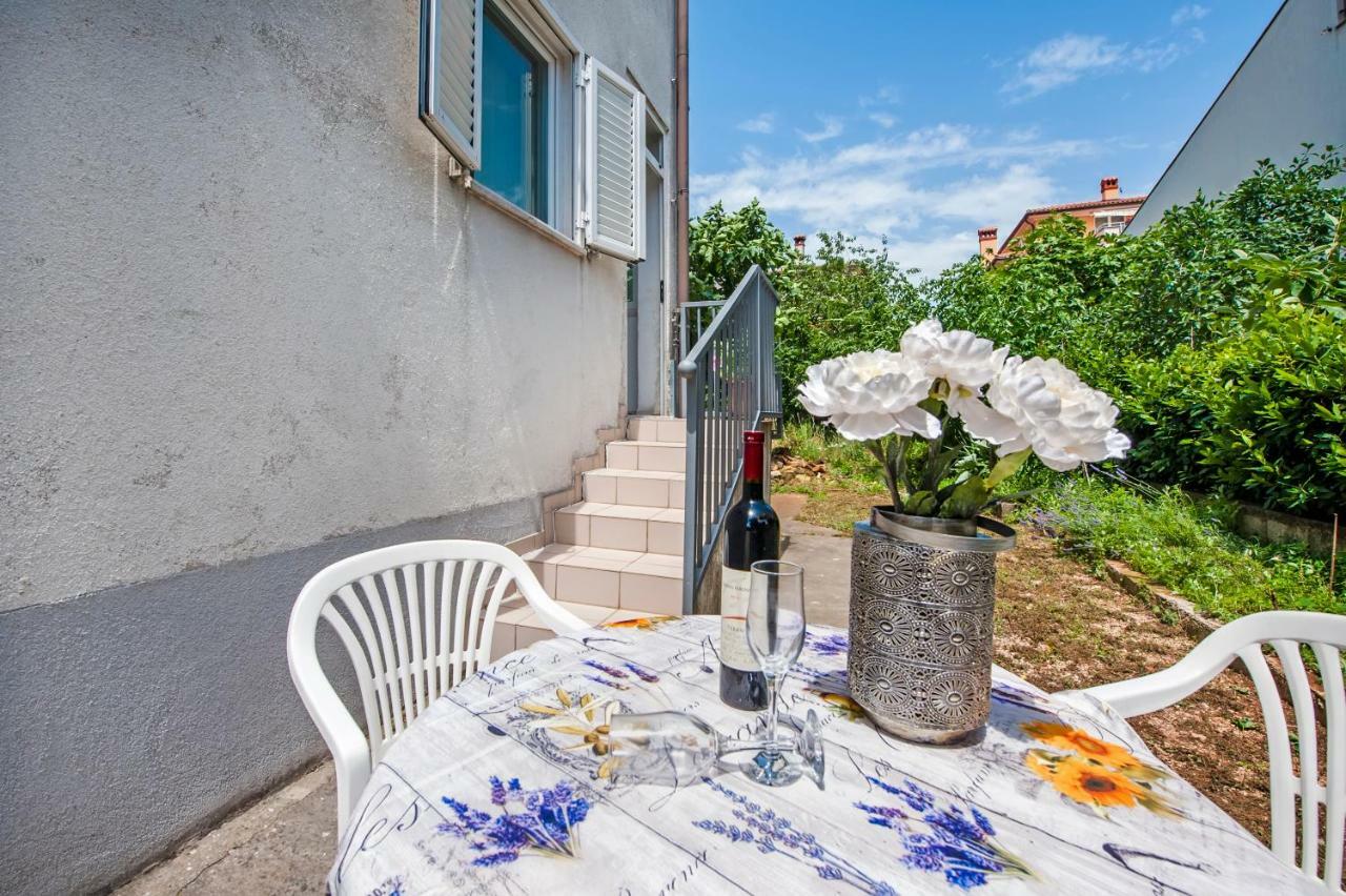 Happy Hours Rovinj Bagian luar foto